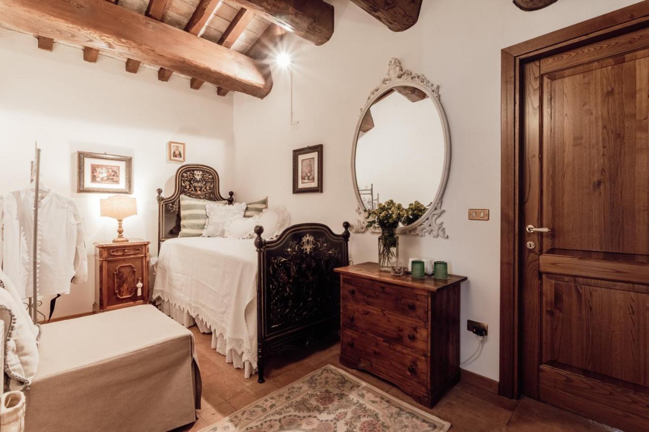 B&B Casatorre Saludecio Eksteriør bilde