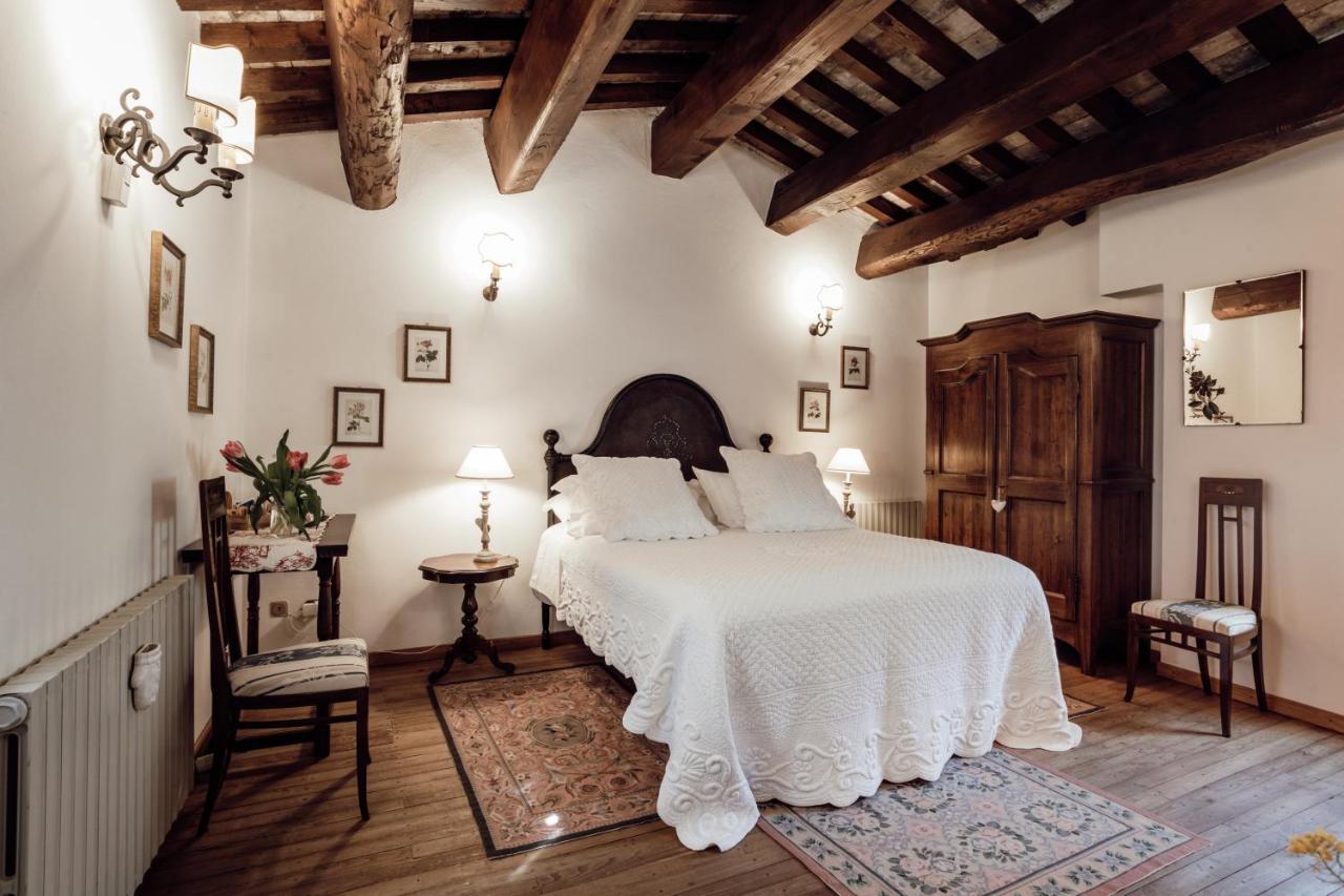 B&B Casatorre Saludecio Eksteriør bilde